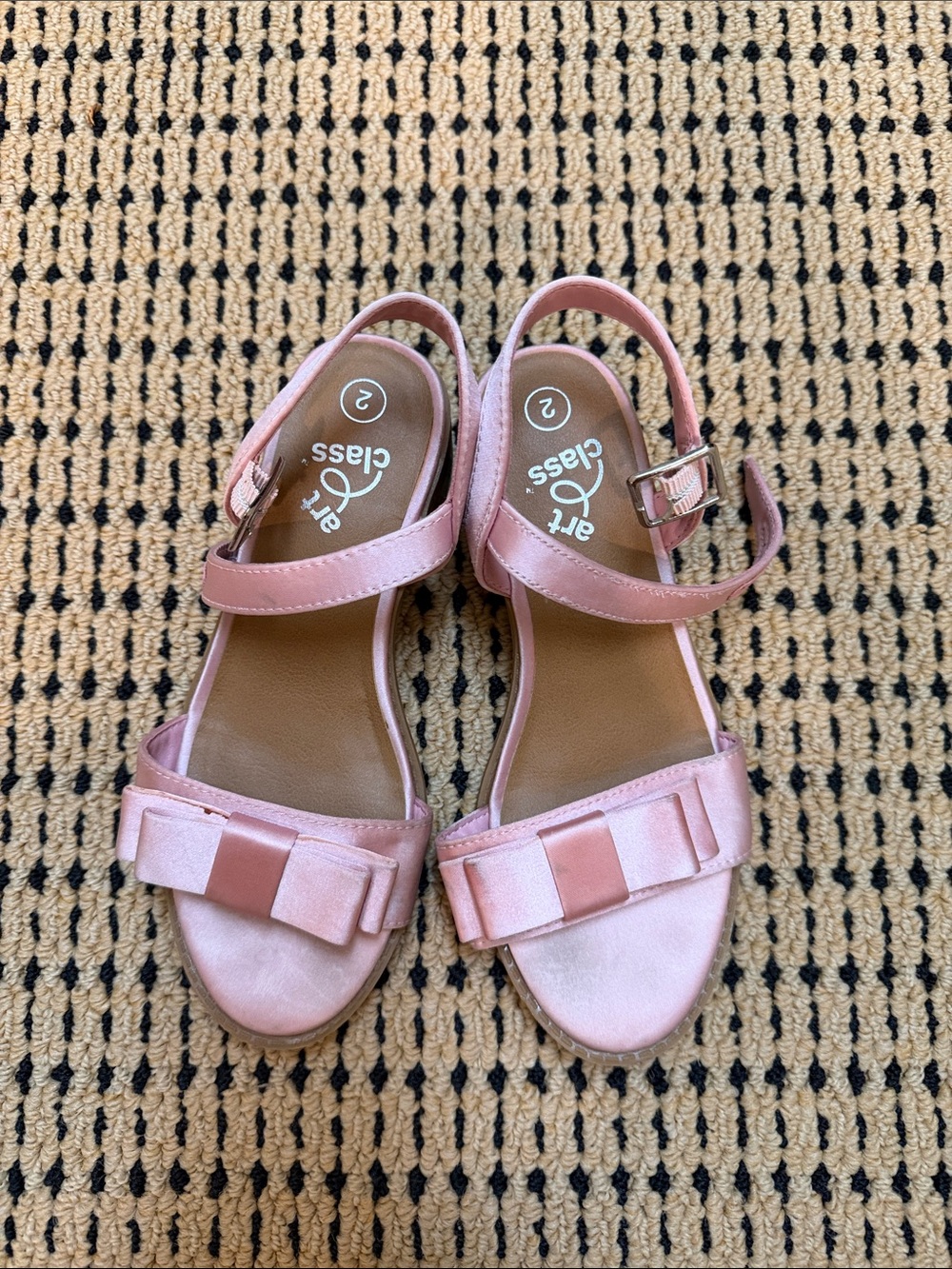 Girls dress shoes sandals pink bow art class Pink Bow Strap Dress Sandals